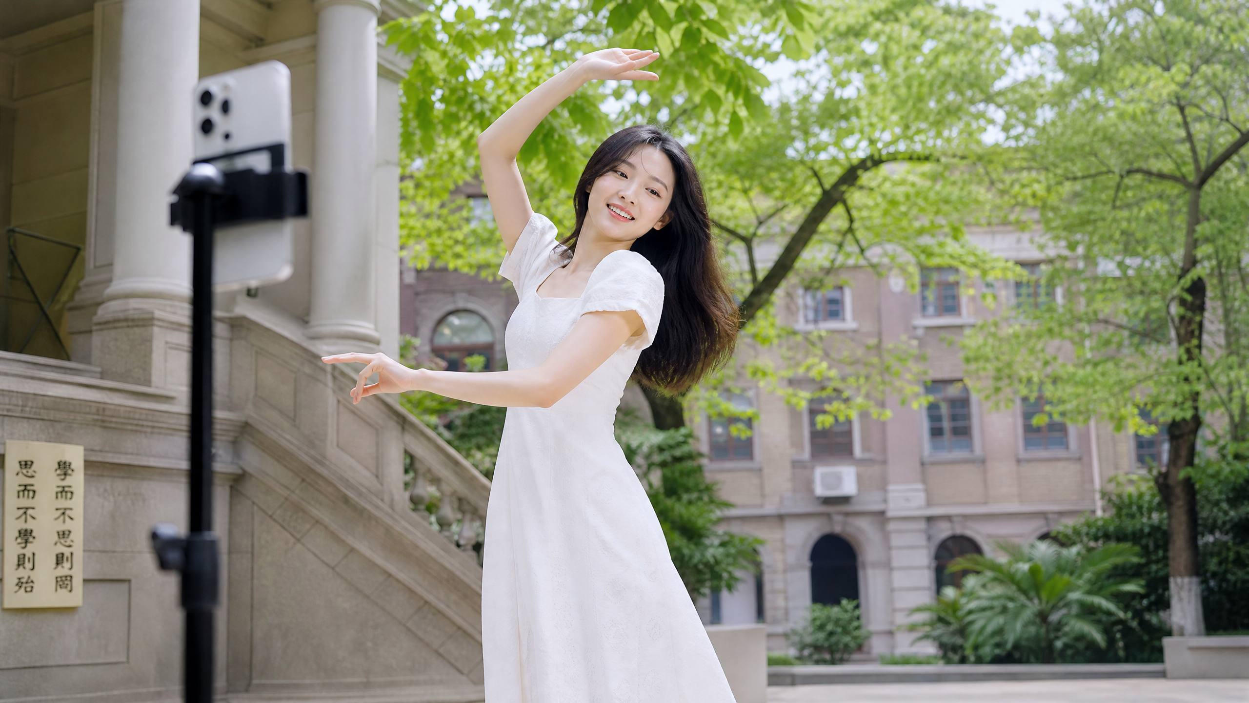 校花 【校花传媒演示】校花校园舞蹈传媒拍摄教程，从构图到剪辑全程记录